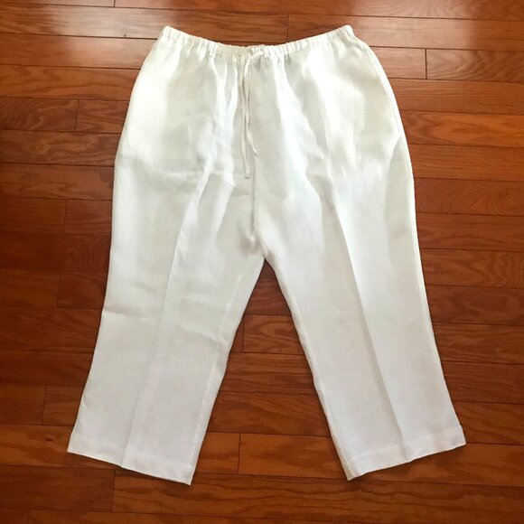Silhouette Pants - SILHOUETTES: WHITE LINEN CAPRIS SIZE 1XP